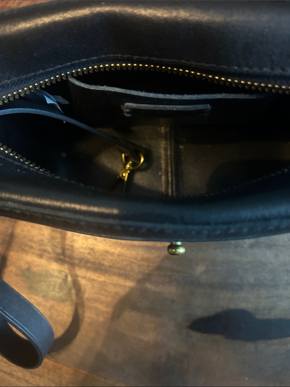 Madewell Navy Leather Crossbody - Picture 5 of 8